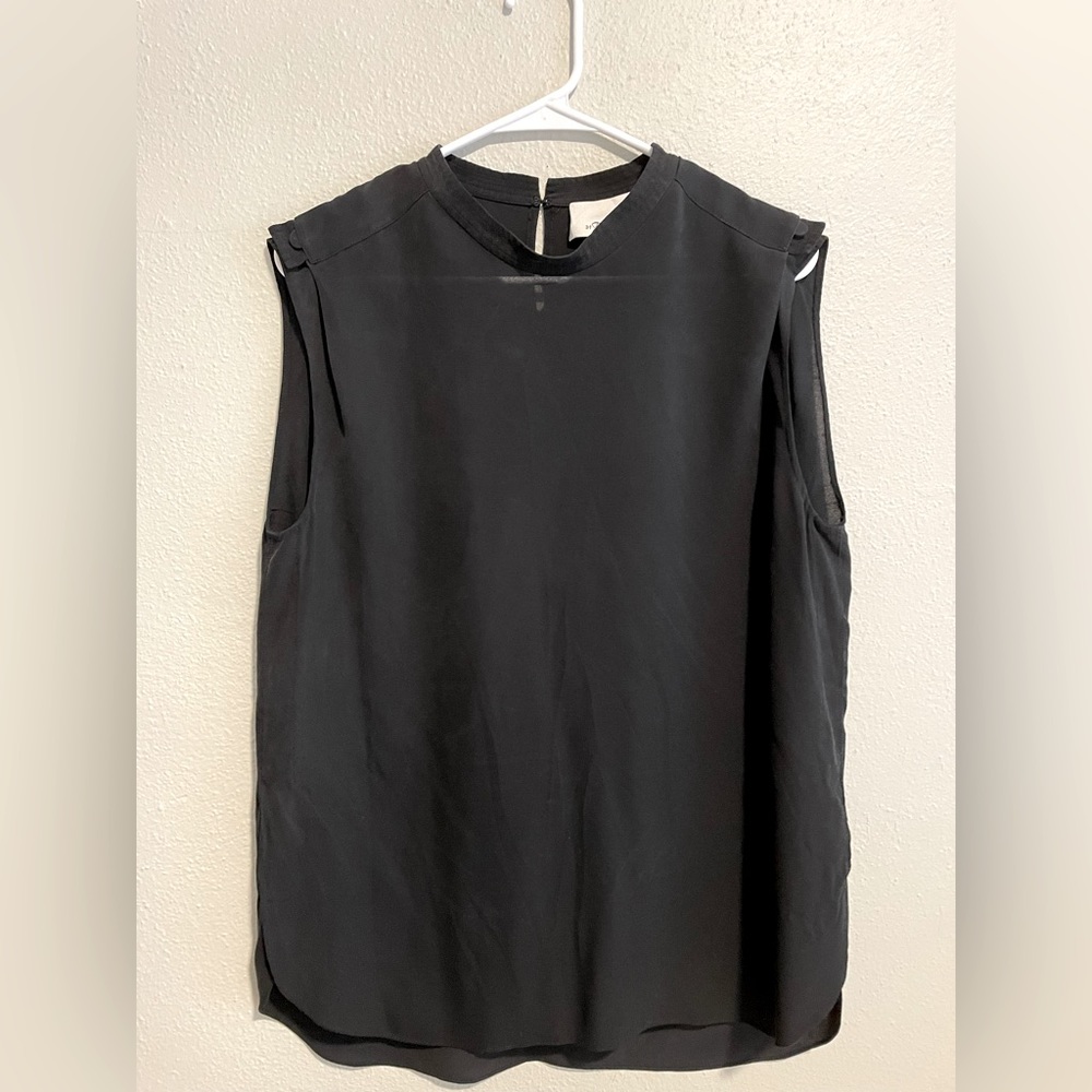High-neck Sleeveless Dress Top